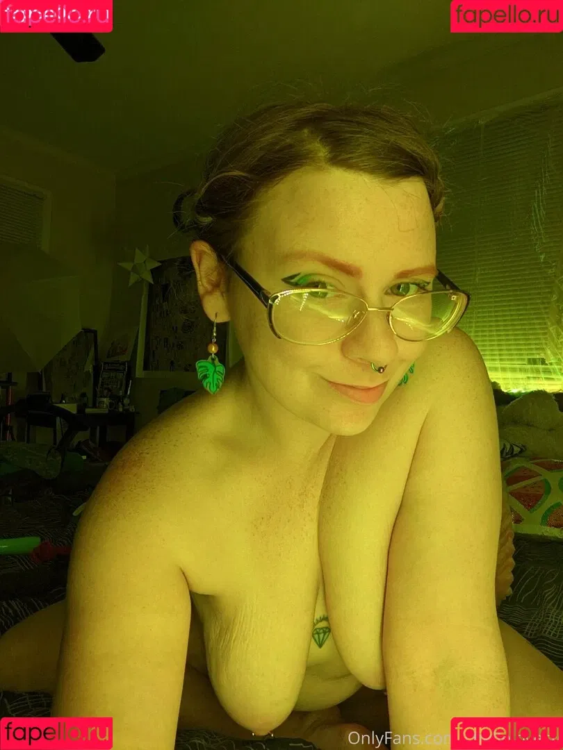 chellelovesu / chellesilverstein Onlyfans Photo Gallery 