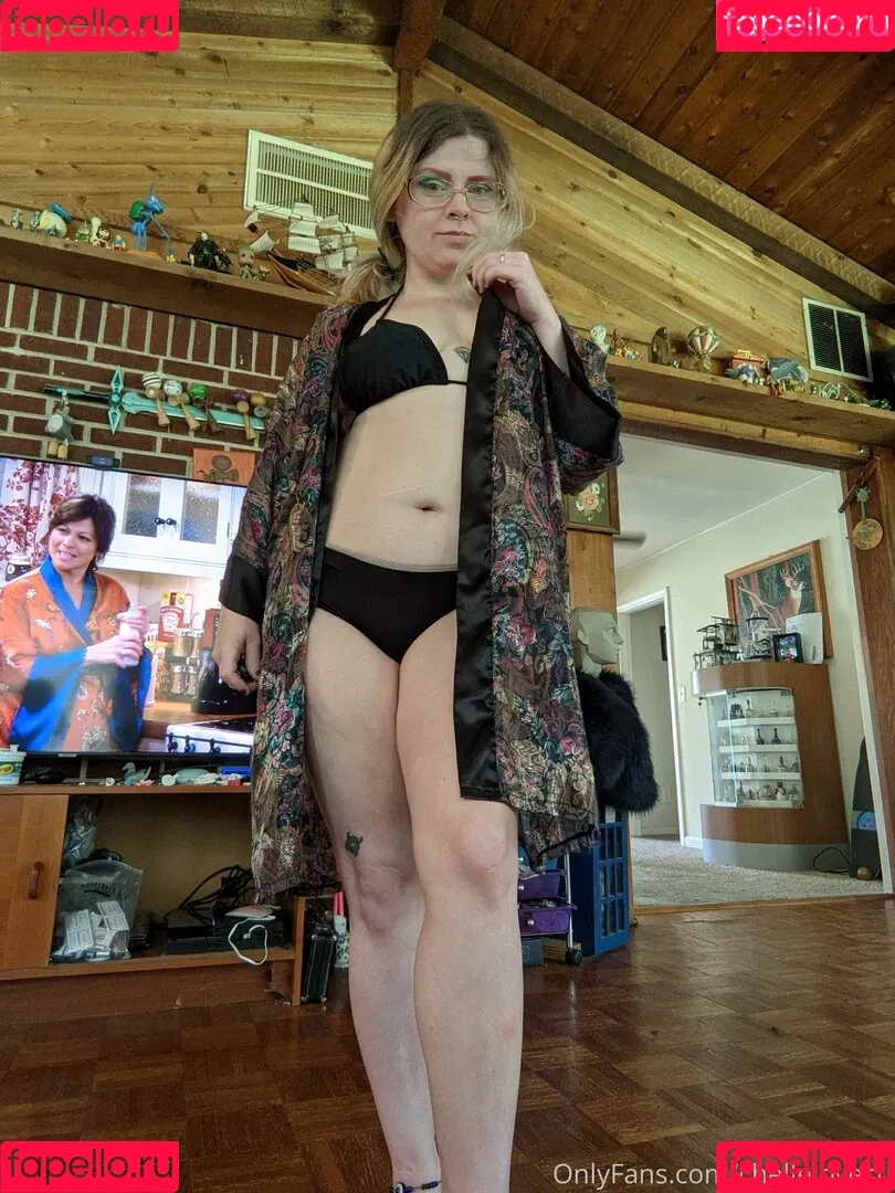 chellelovesu / chellesilverstein Onlyfans Photo Gallery 