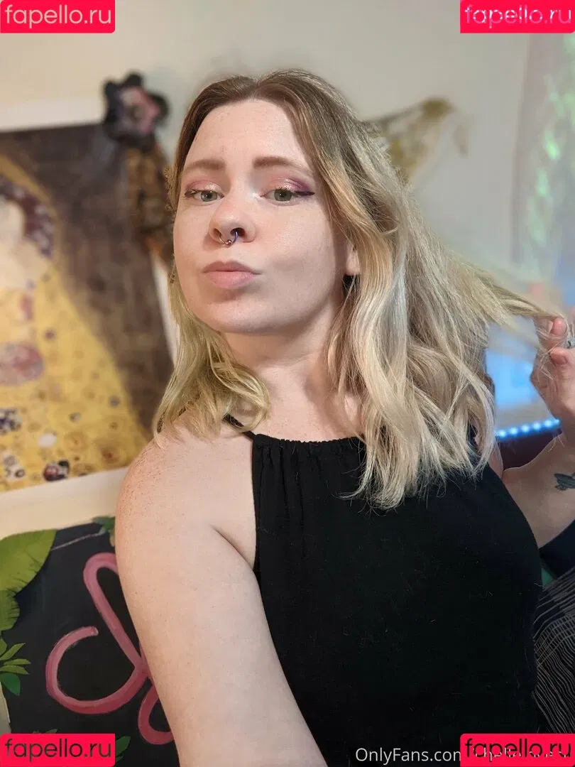 chellelovesu / chellesilverstein Onlyfans Photo Gallery 