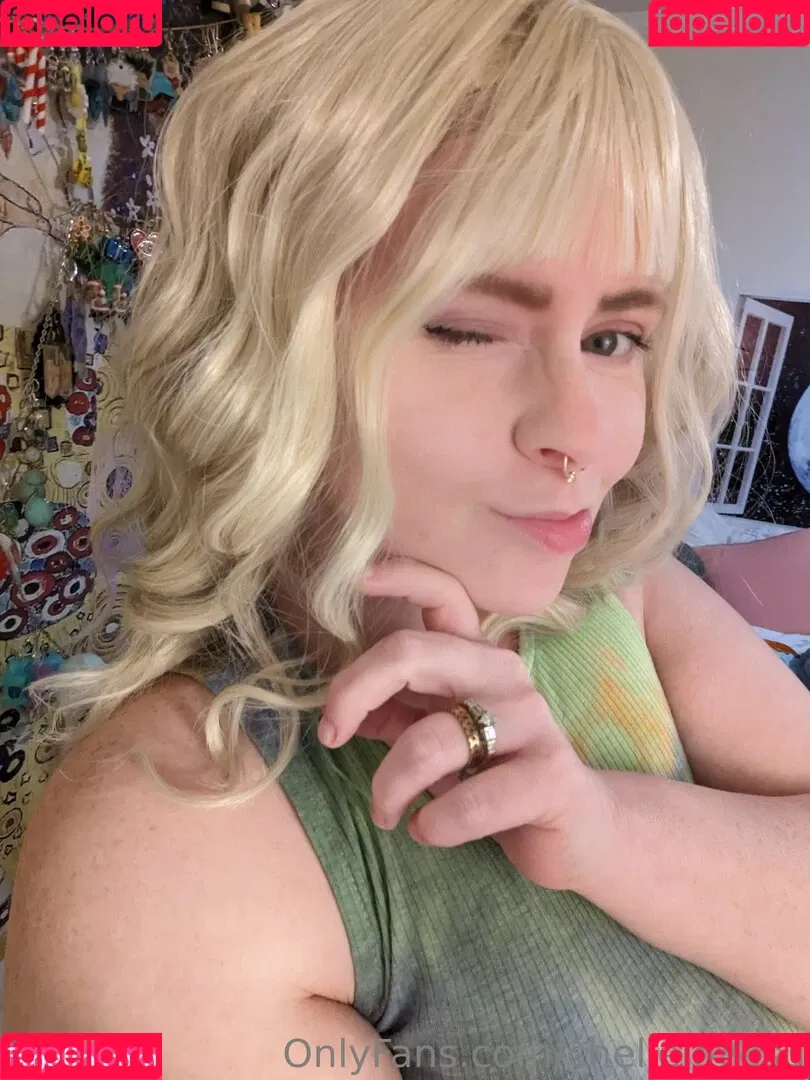 chellelovesu / chellesilverstein Onlyfans Photo Gallery 