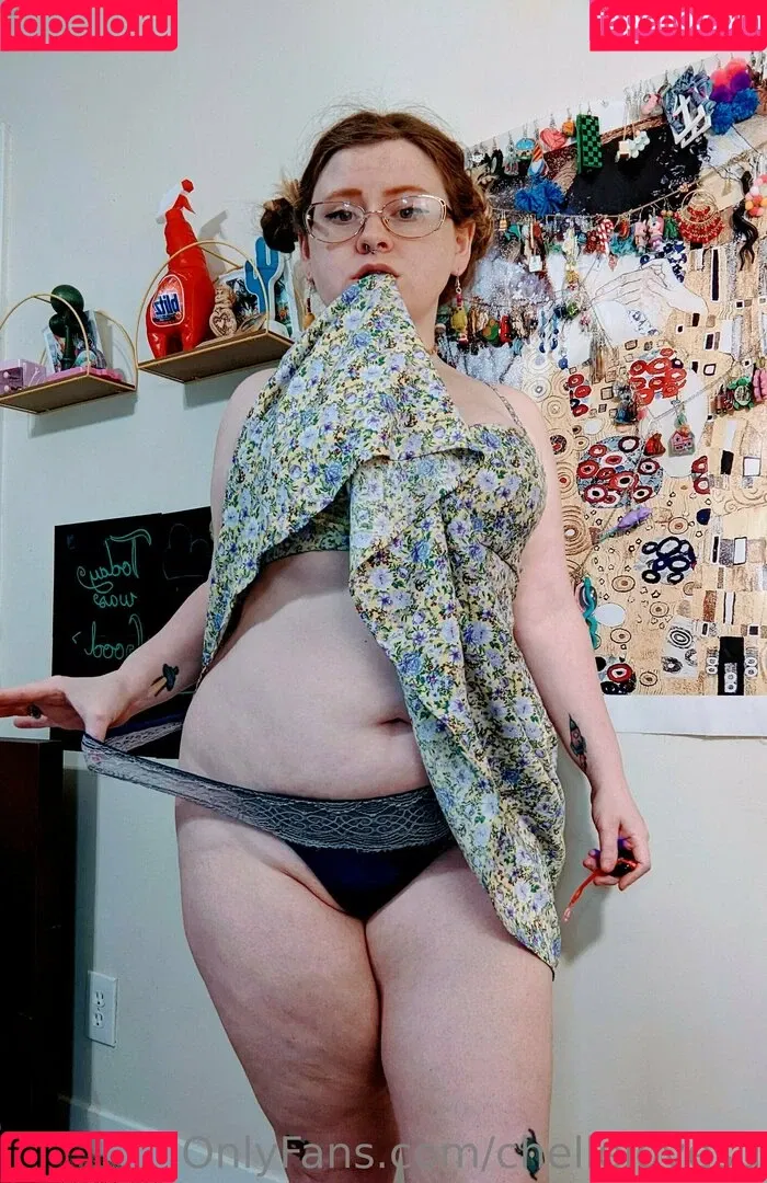 chellelovesu / chellesilverstein Onlyfans Photo Gallery 