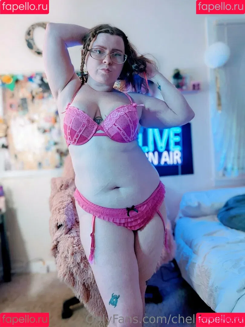 chellelovesu / chellesilverstein Onlyfans Photo Gallery 