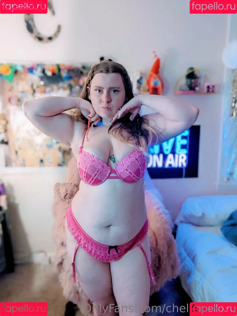 chellelovesu / chellesilverstein Onlyfans Photo Gallery 