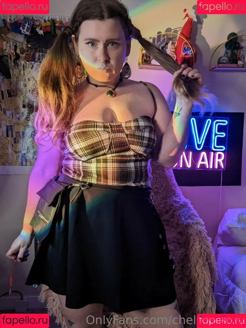 chellelovesu / chellesilverstein Onlyfans Photo Gallery 