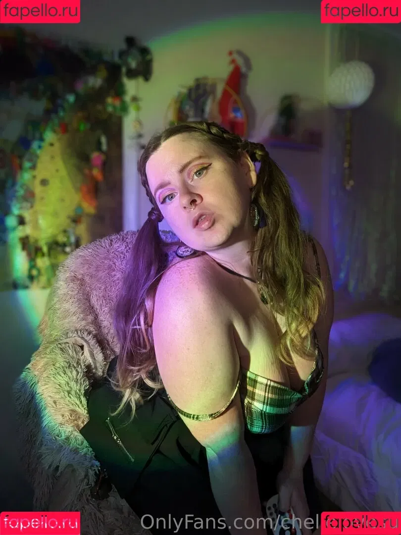 chellelovesu / chellesilverstein Onlyfans Photo Gallery 