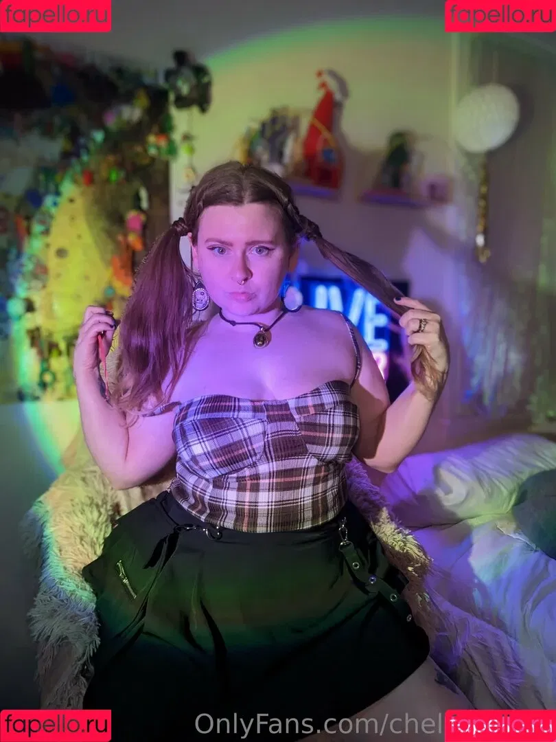 chellelovesu / chellesilverstein Onlyfans Photo Gallery 