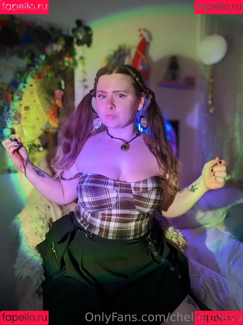 chellelovesu / chellesilverstein Onlyfans Photo Gallery 