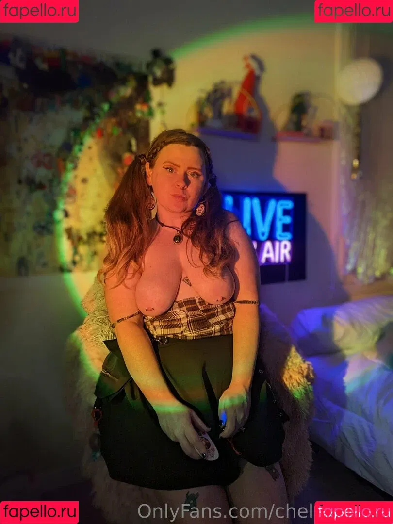 chellelovesu / chellesilverstein Onlyfans Photo Gallery 