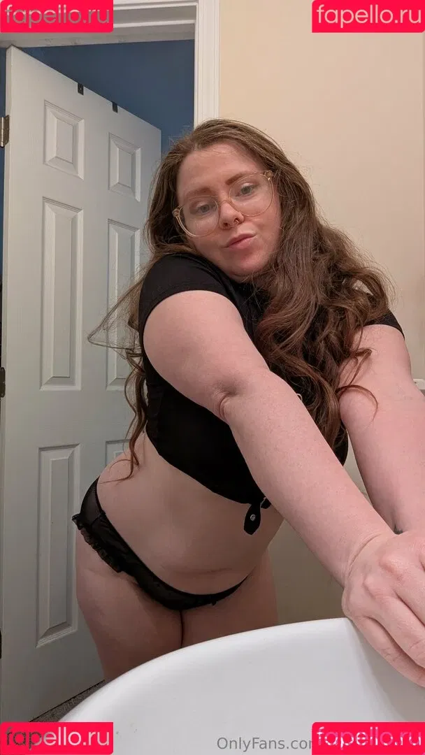 chellelovesu / chellesilverstein Onlyfans Photo Gallery 