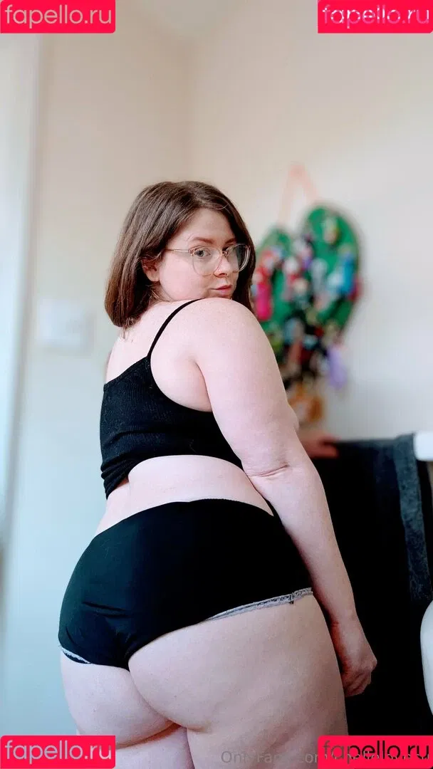 chellelovesu / chellesilverstein Onlyfans Photo Gallery 