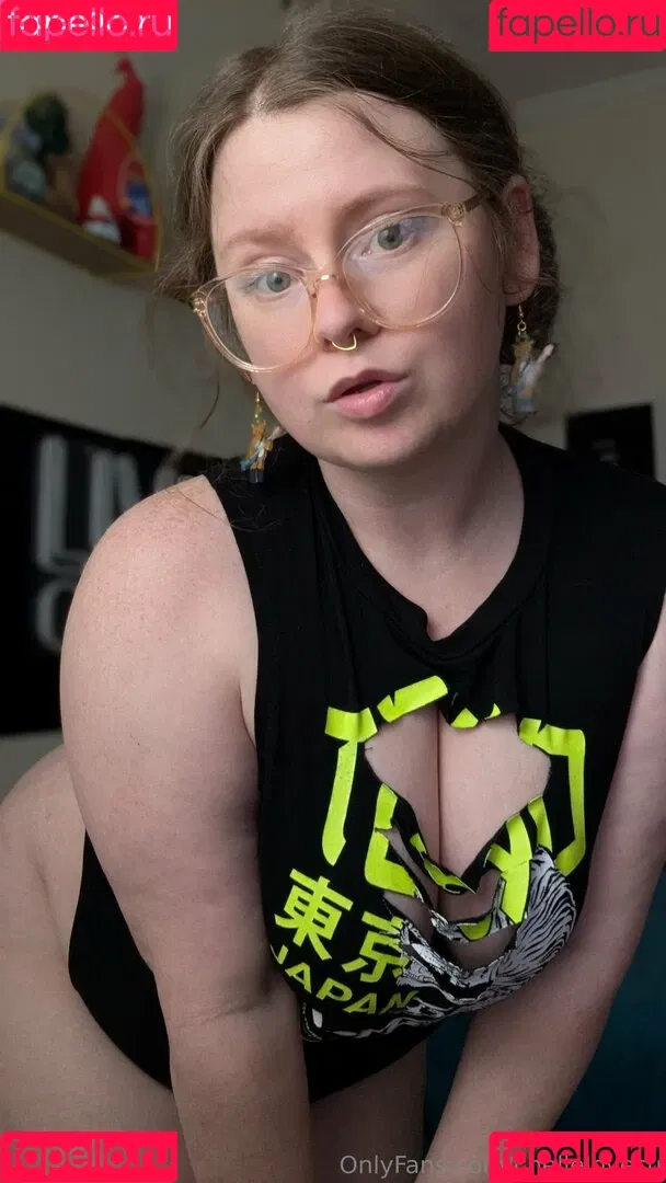 chellelovesu / chellesilverstein Onlyfans Photo Gallery 