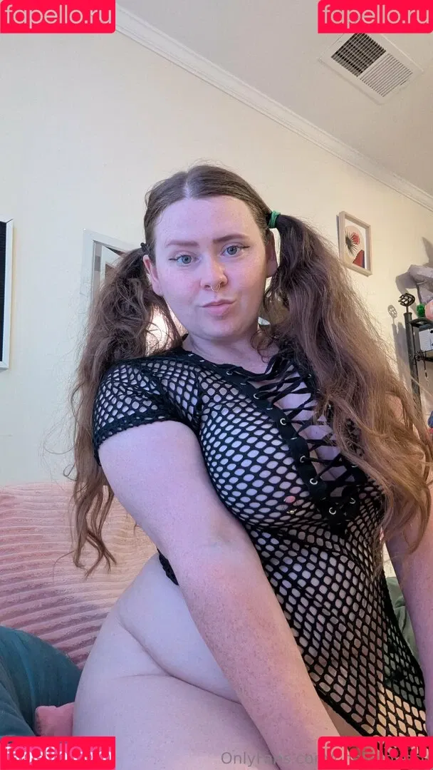 chellelovesu / chellesilverstein Onlyfans Photo Gallery 