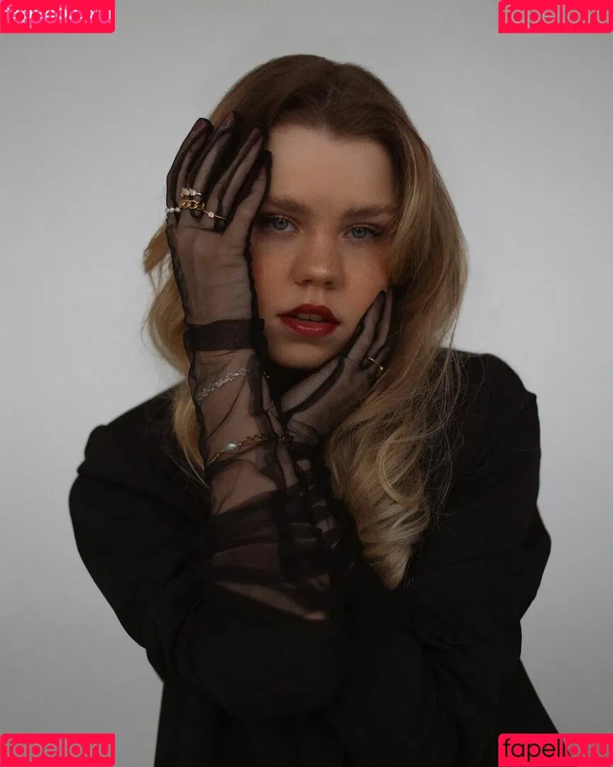 Lea Pietsch / lea Onlyfans Photo Gallery 