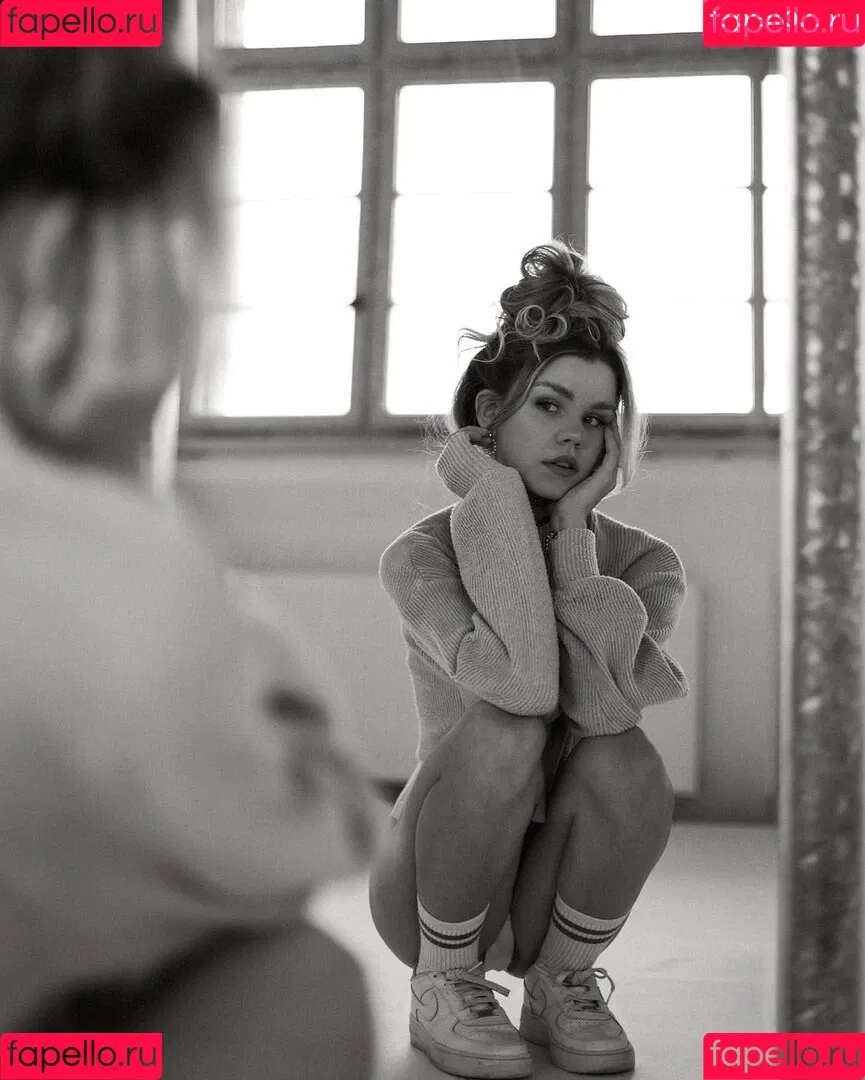 Lea Pietsch / lea Onlyfans Photo Gallery 