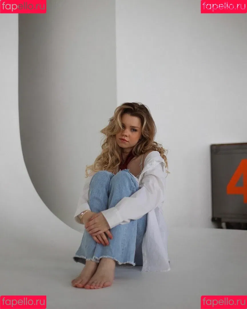 Lea Pietsch / lea Onlyfans Photo Gallery 