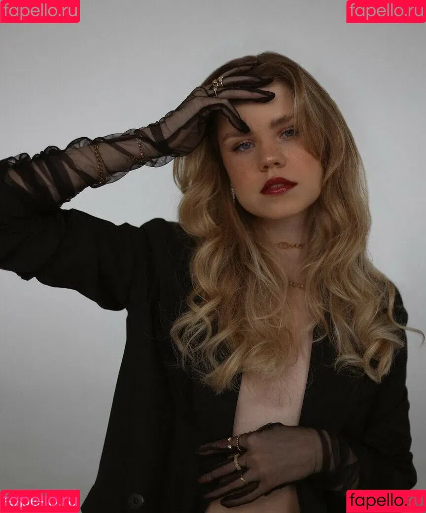 Lea Pietsch / lea Onlyfans Photo Gallery 