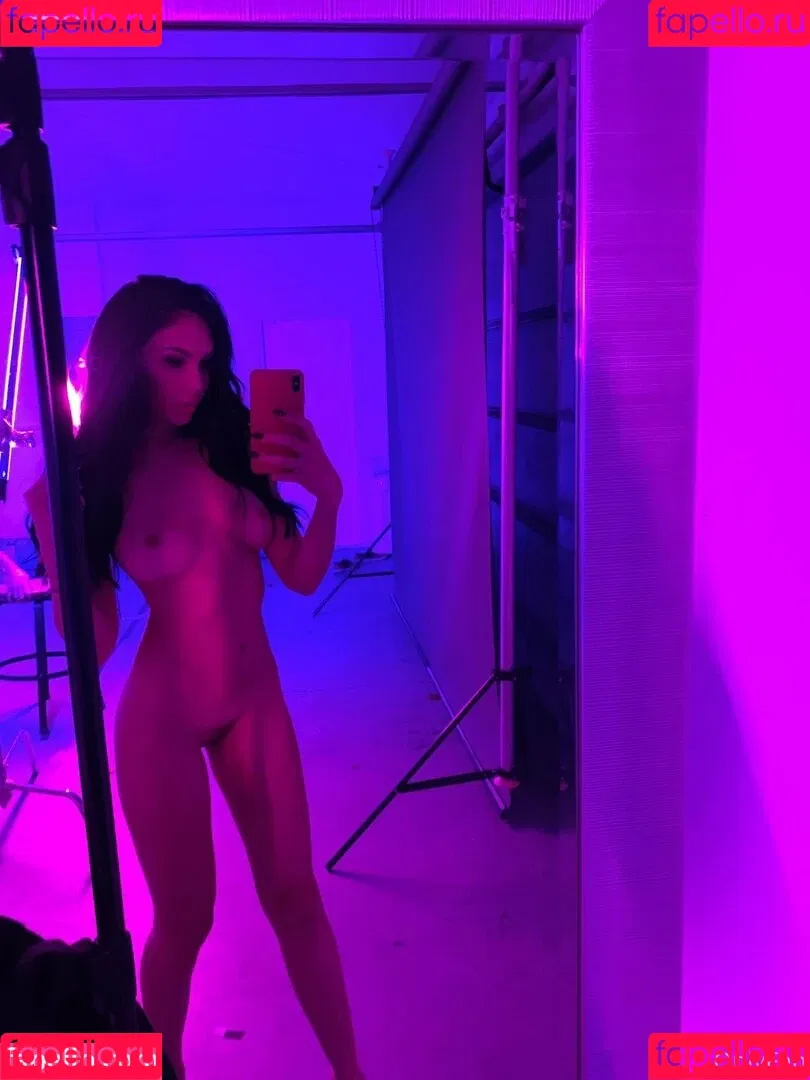 Ariana Marie / MsArianaMarie / arianamarie Onlyfans Photo Gallery 