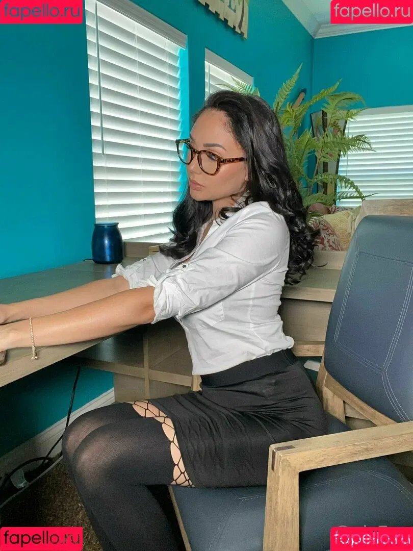 Ariana Marie / MsArianaMarie / arianamarie Onlyfans Photo Gallery 