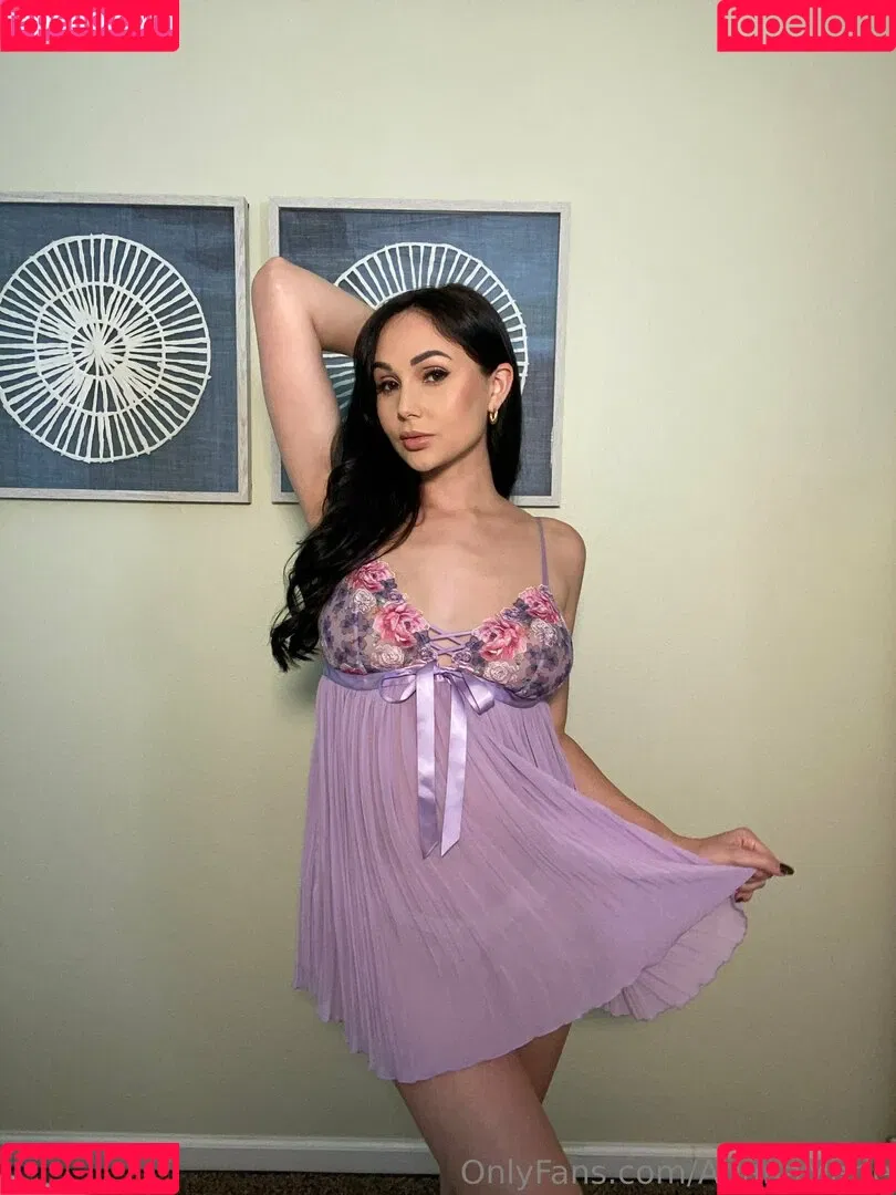 Ariana Marie / MsArianaMarie / arianamarie Onlyfans Photo Gallery 