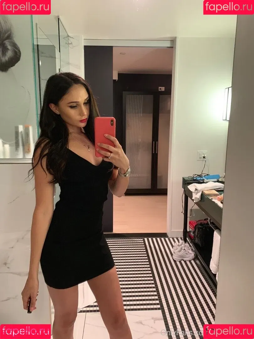 Ariana Marie / MsArianaMarie / arianamarie Onlyfans Photo Gallery 