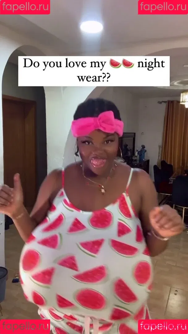 Chioma Lovv / chiomalovv Onlyfans Photo Gallery 