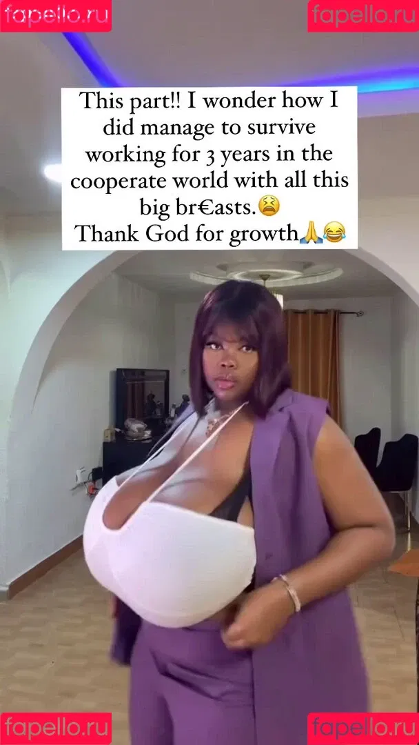 Chioma Lovv / chiomalovv Onlyfans Photo Gallery 