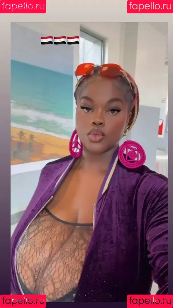 Chioma Lovv / chiomalovv Onlyfans Photo Gallery 