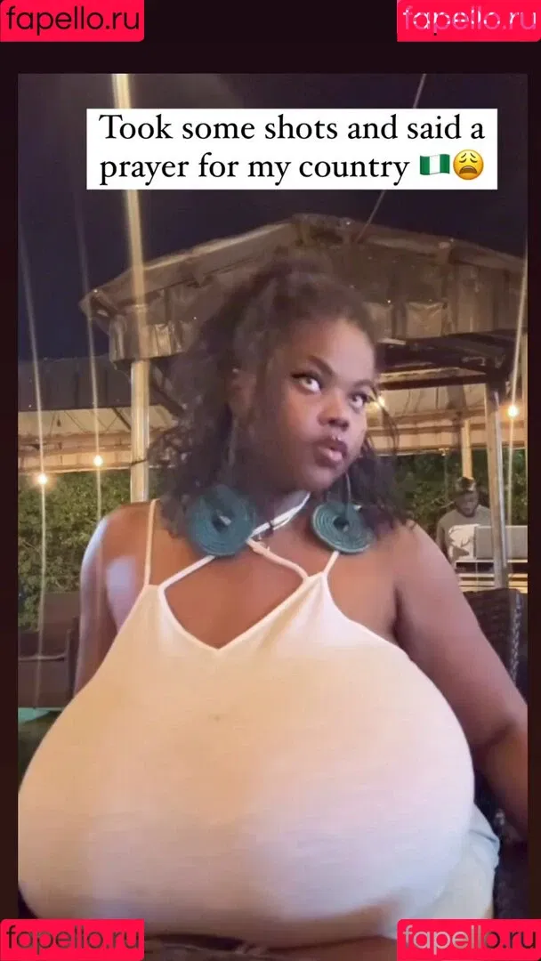 Chioma Lovv / chiomalovv Onlyfans Photo Gallery 