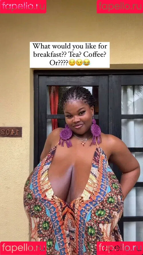 Chioma Lovv / chiomalovv Onlyfans Photo Gallery 