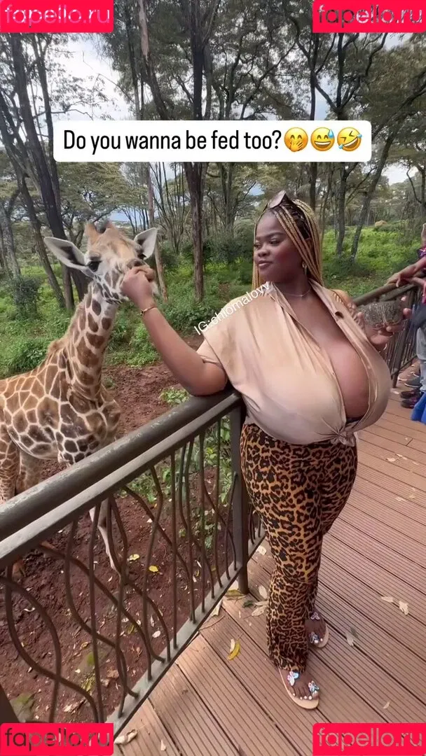 Chioma Lovv / chiomalovv Onlyfans Photo Gallery 