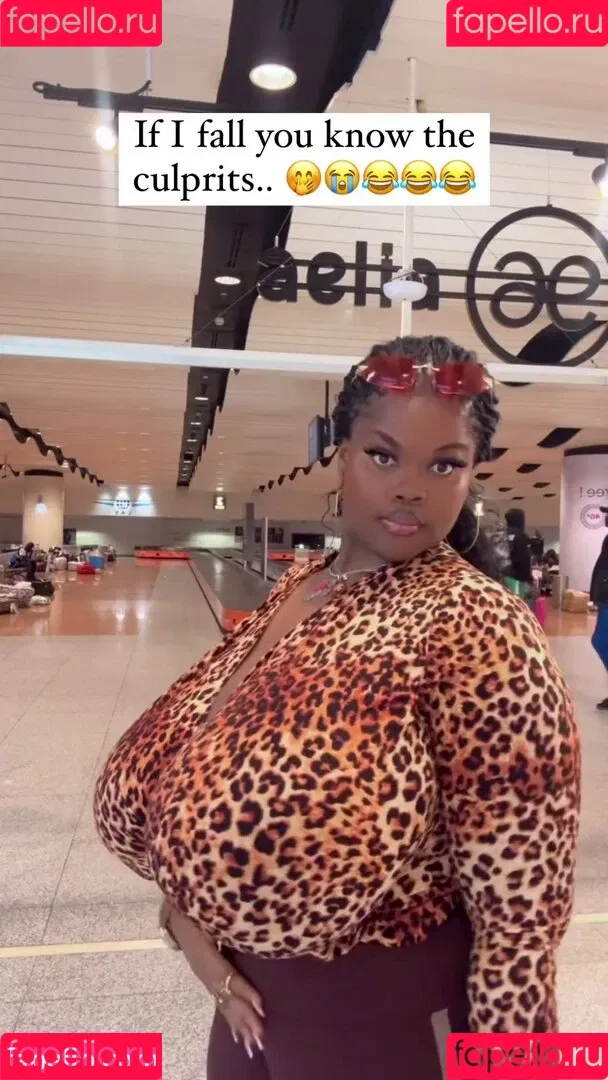 Chioma Lovv / chiomalovv Onlyfans Photo Gallery 