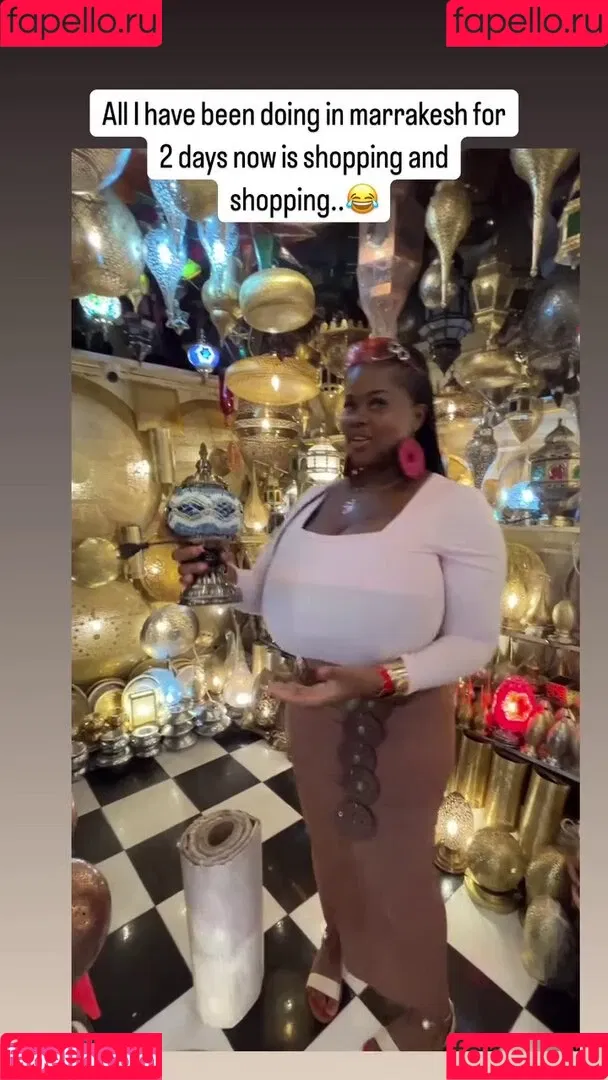 Chioma Lovv / chiomalovv Onlyfans Photo Gallery 