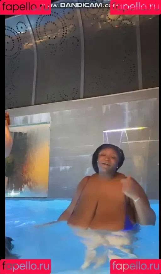 Chioma Lovv / chiomalovv Onlyfans Photo Gallery 