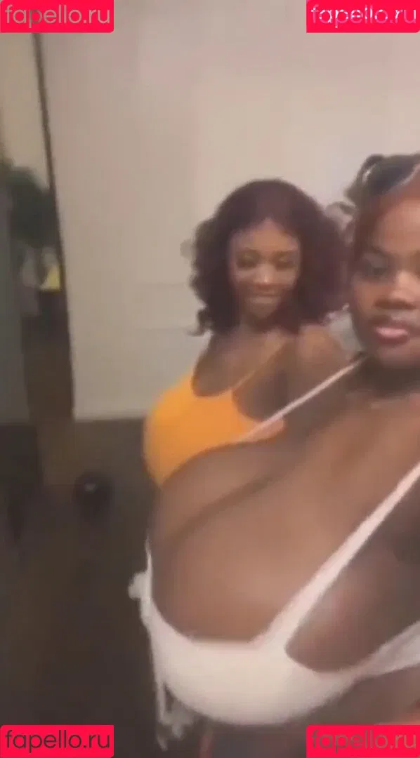 Chioma Lovv / chiomalovv Onlyfans Photo Gallery 