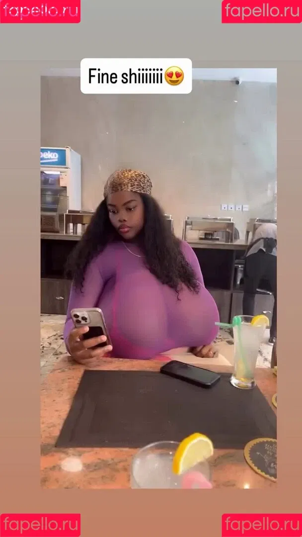 Chioma Lovv / chiomalovv Onlyfans Photo Gallery 