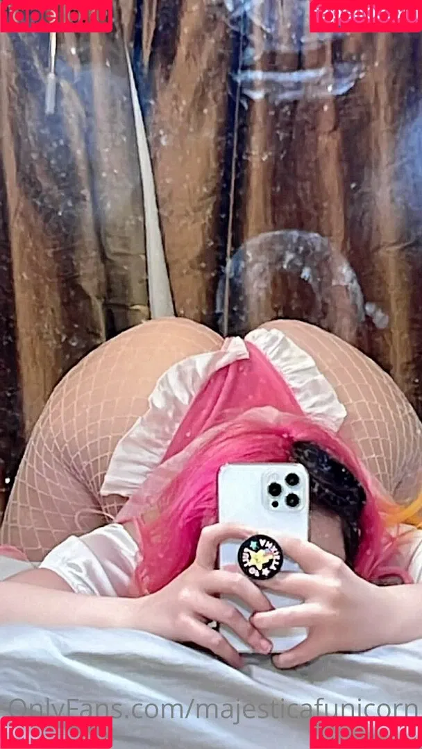 dude_you_fugly / majesticafunicorn / majesticnudes Onlyfans Photo Gallery 