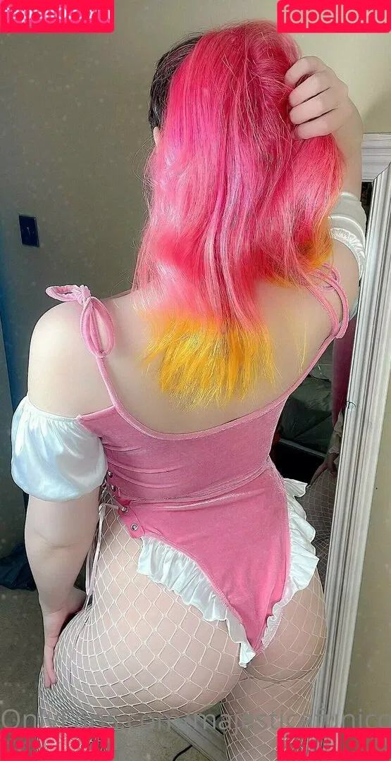 dude_you_fugly / majesticafunicorn / majesticnudes Onlyfans Photo Gallery 