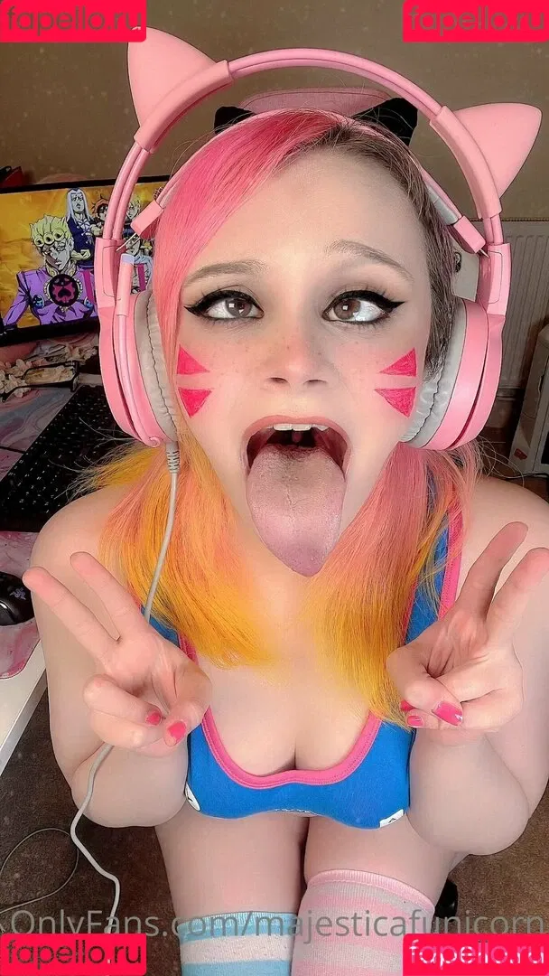 dude_you_fugly / majesticafunicorn / majesticnudes Onlyfans Photo Gallery 