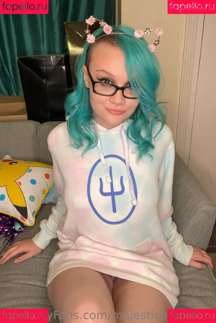 dude_you_fugly / majesticafunicorn / majesticnudes Onlyfans Photo Gallery 