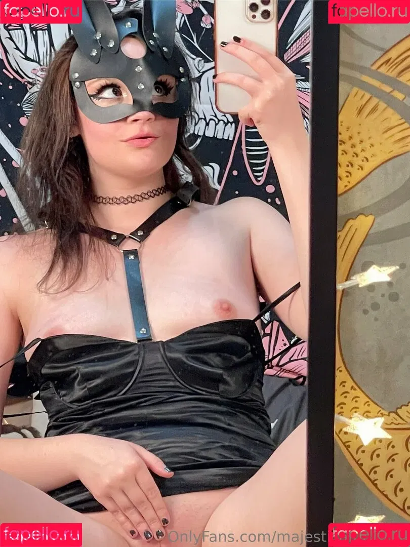 dude_you_fugly / majesticafunicorn / majesticnudes Onlyfans Photo Gallery 