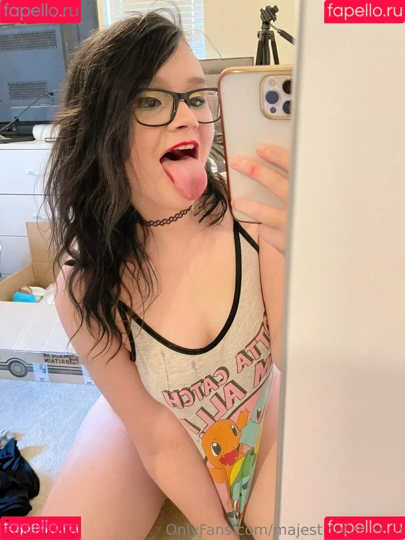 dude_you_fugly / majesticafunicorn / majesticnudes Onlyfans Photo Gallery 