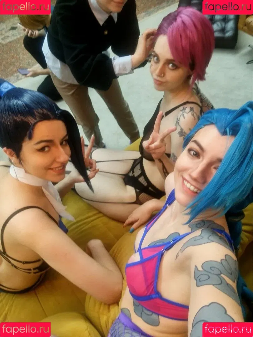 CarryKey_ / Carrykey / carry.key_cosplay Onlyfans Photo Gallery 