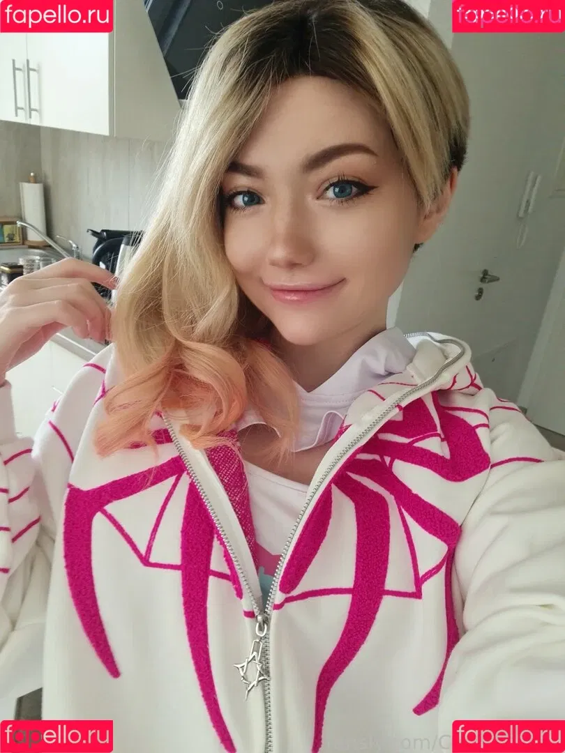 CarryKey_ / Carrykey / carry.key_cosplay Onlyfans Photo Gallery 