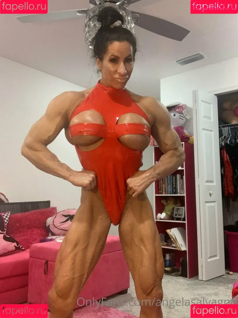 angelasalvagno / muscleexotica Onlyfans Photo Gallery 