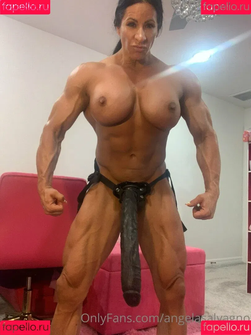 angelasalvagno / muscleexotica Onlyfans Photo Gallery 