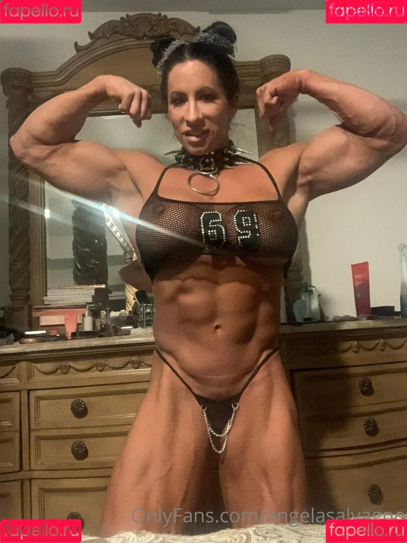 angelasalvagno / muscleexotica Onlyfans Photo Gallery 