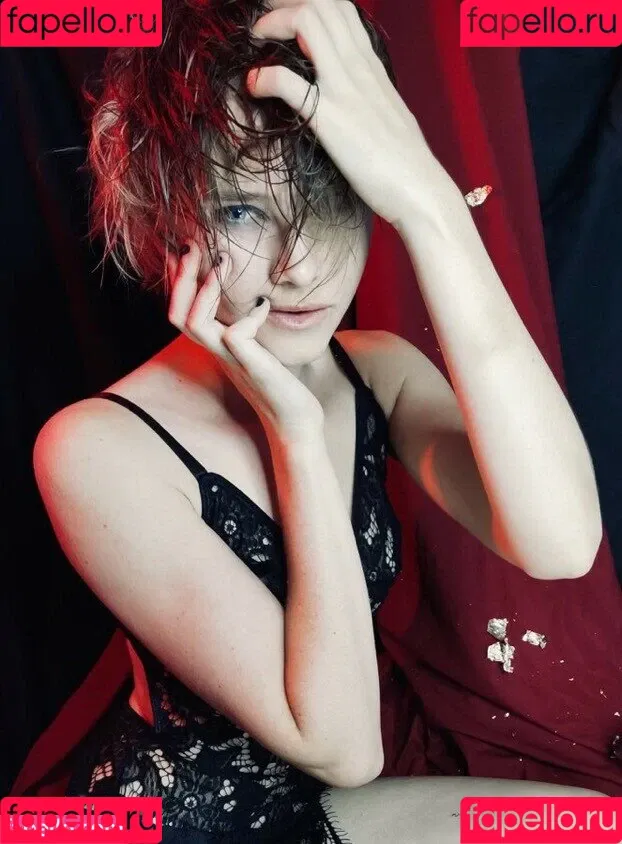 anyuser / vega.cos Onlyfans Photo Gallery 