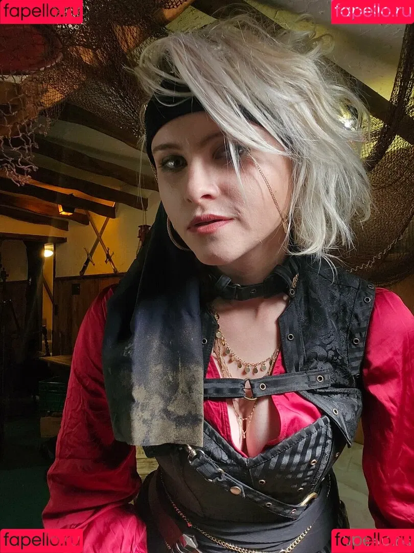 anyuser / vega.cos Onlyfans Photo Gallery 