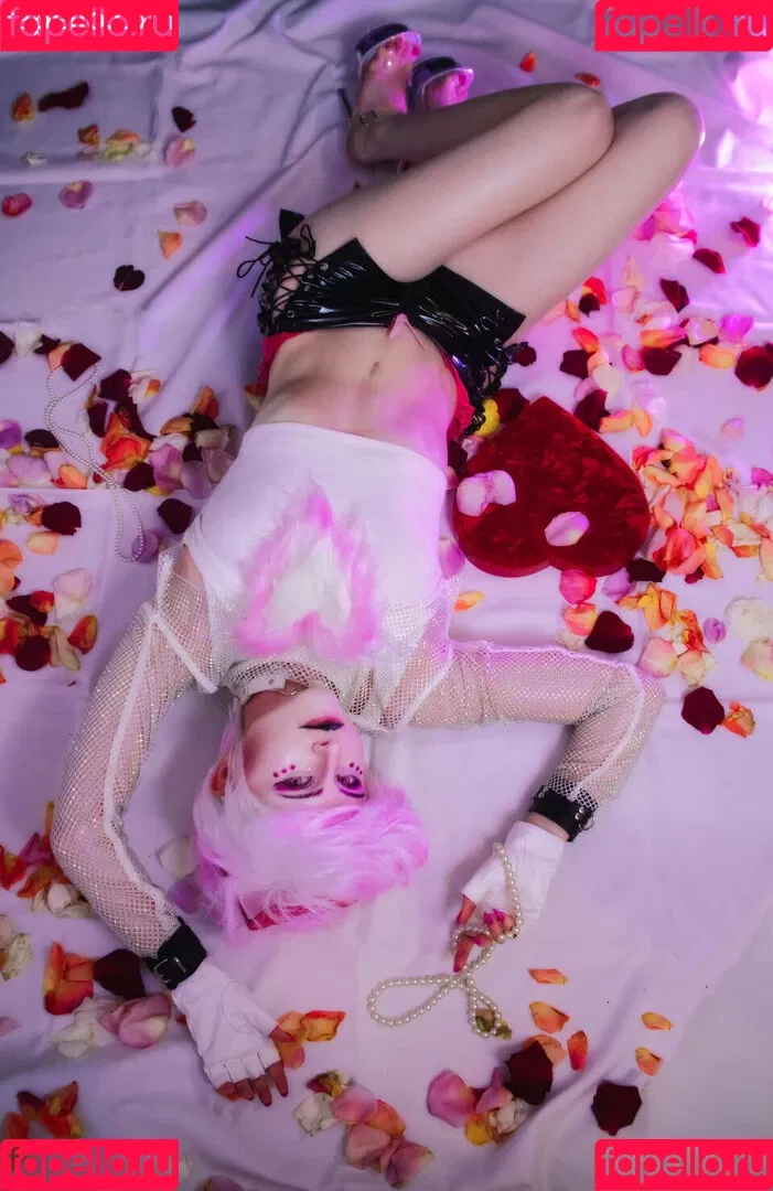 anyuser / vega.cos Onlyfans Photo Gallery 