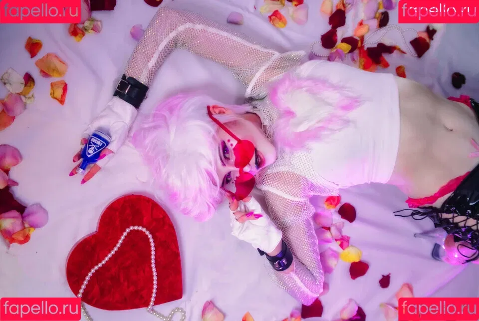 anyuser / vega.cos Onlyfans Photo Gallery 